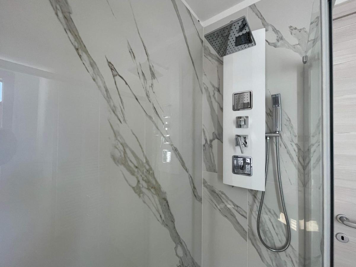 Novecento Luxury&Spa Residence 4 Stelle Montese Ngoại thất bức ảnh