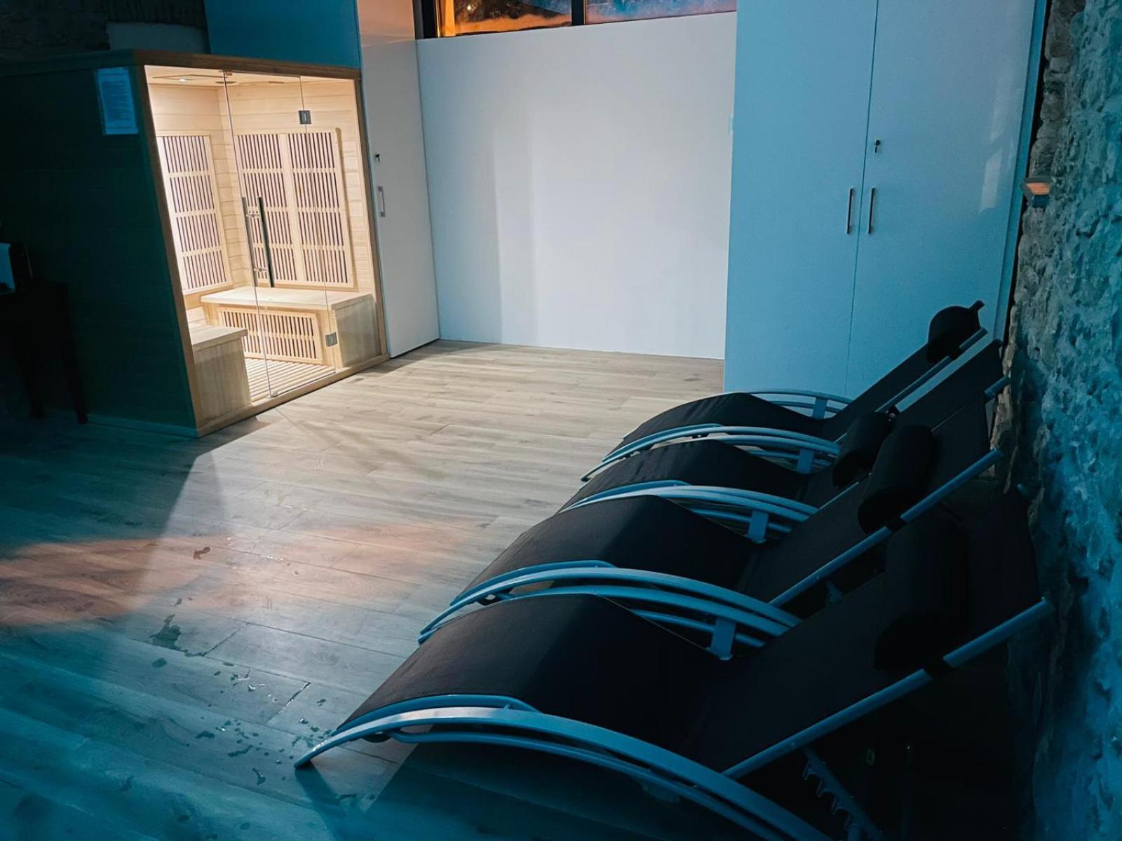 Novecento Luxury&Spa Residence 4 Stelle Montese Ngoại thất bức ảnh