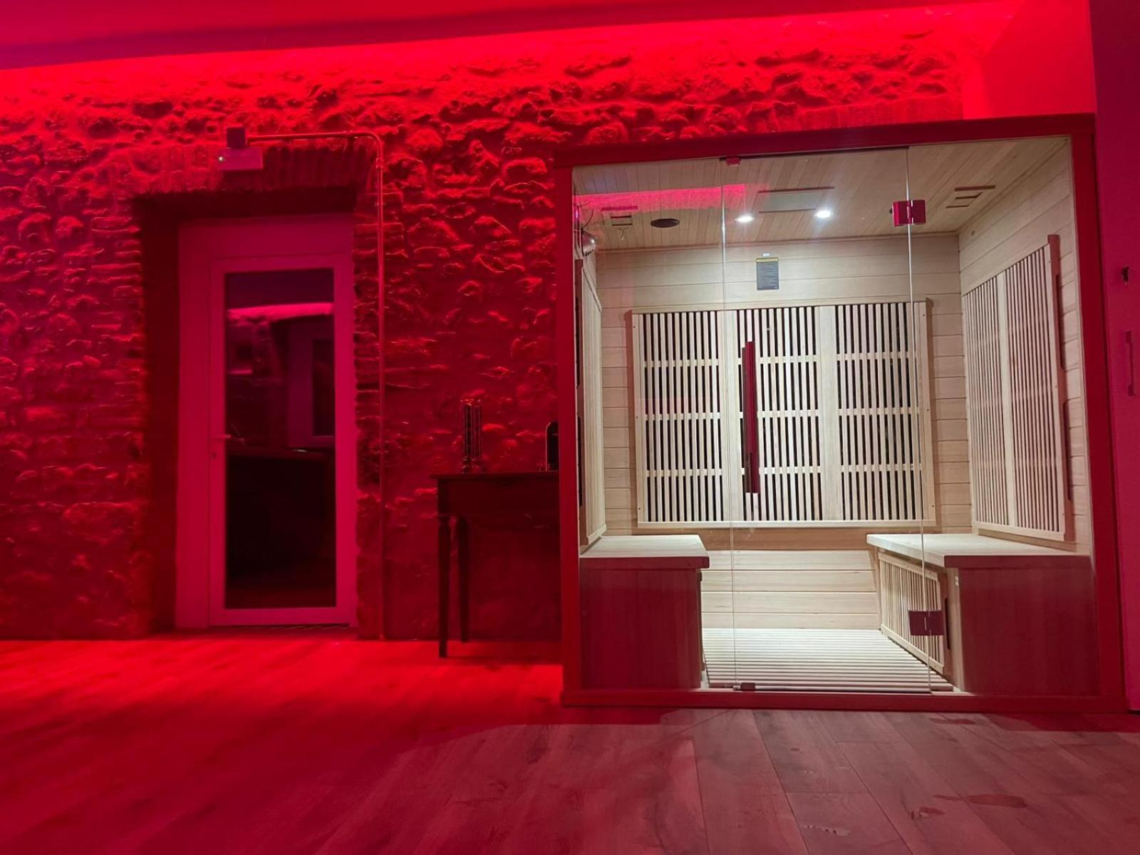 Novecento Luxury&Spa Residence 4 Stelle Montese Ngoại thất bức ảnh